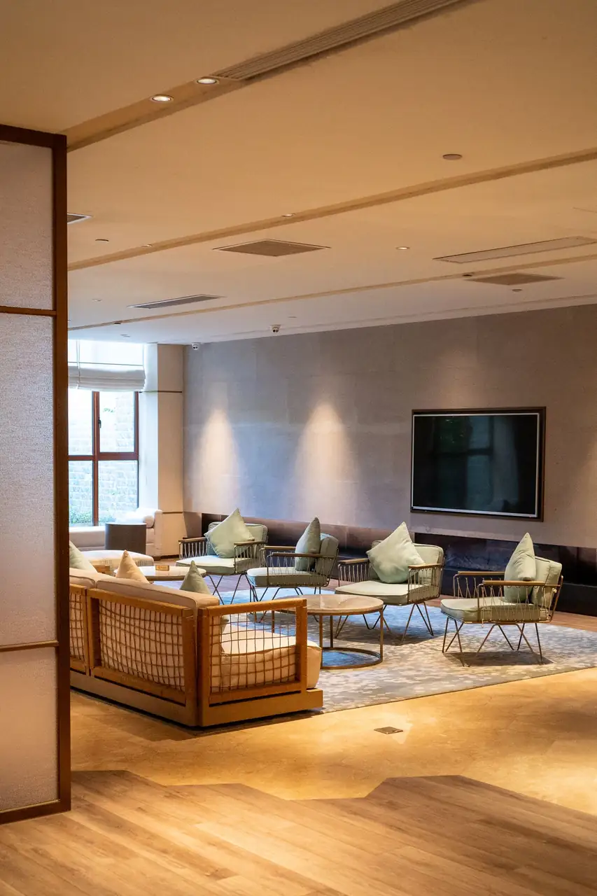 Sodoben lounge prostor